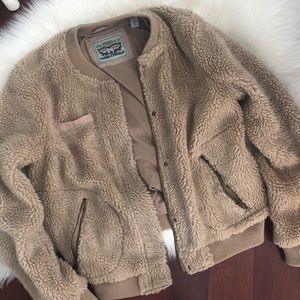 Levi’s Teddy bomber jacket